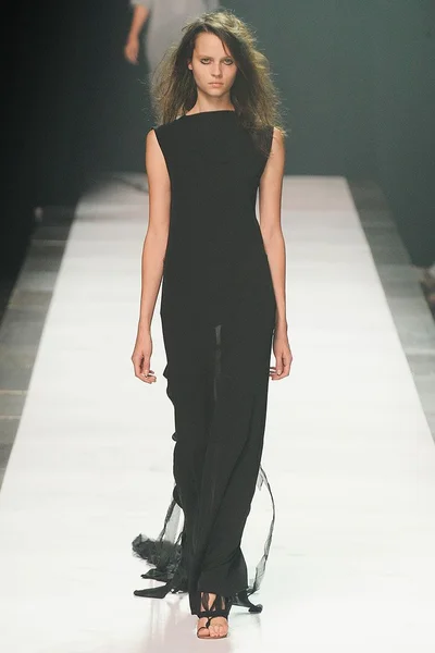 Look 19